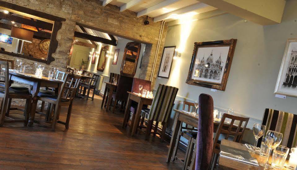 Hotel Bear And Ragged Staff Cumnor Esterno foto